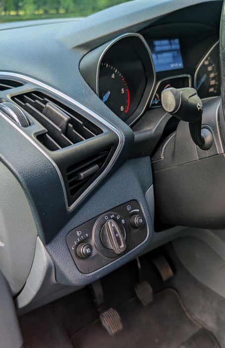 Ford C-Max Grand Titanium 2011 2.0d 6ст МКПП 242тис км оригінал ТОРГ