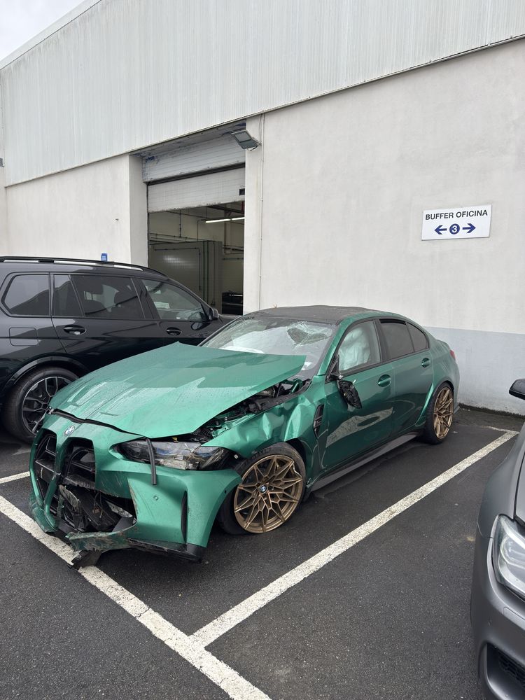 BMW M3 G80 Acidentado