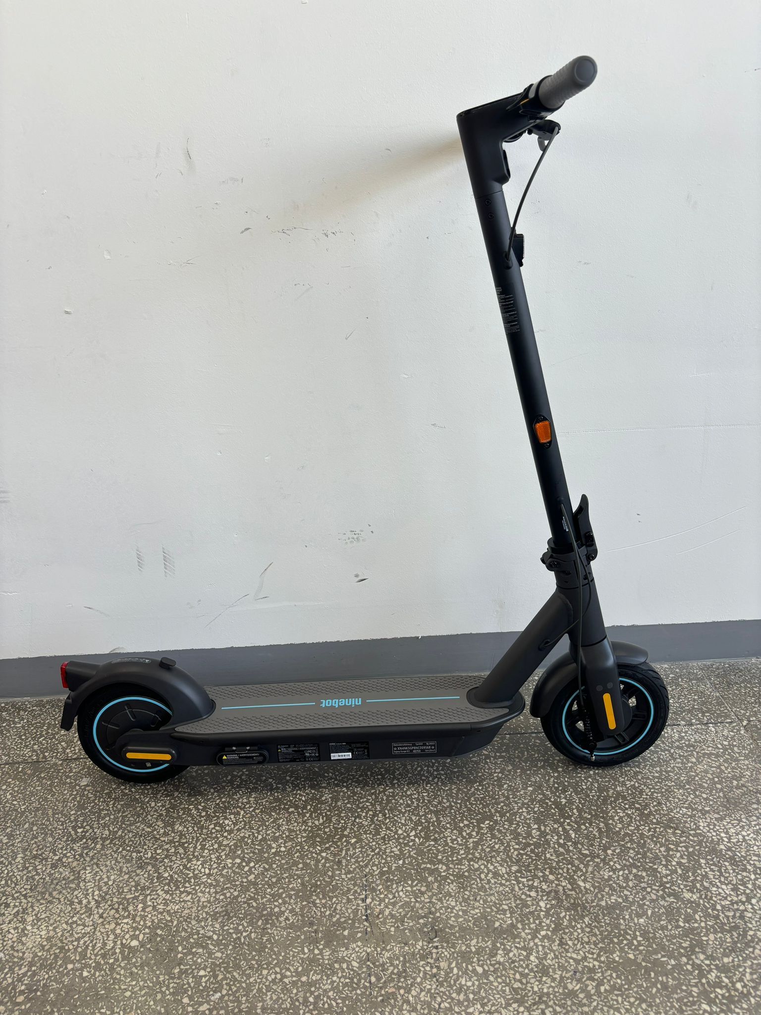 Hulajnoga Segway Ninebot MAX G30D II zasięg 65km