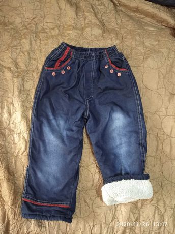 Теплые джинсы на флисе 3-5лет, рост 110 (Турция) идеал