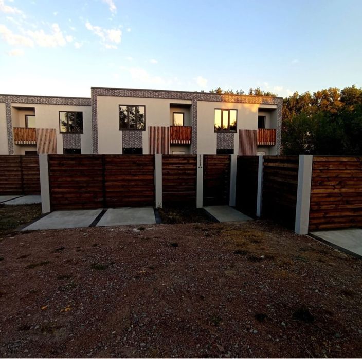 Продаж будинку, таунхаус