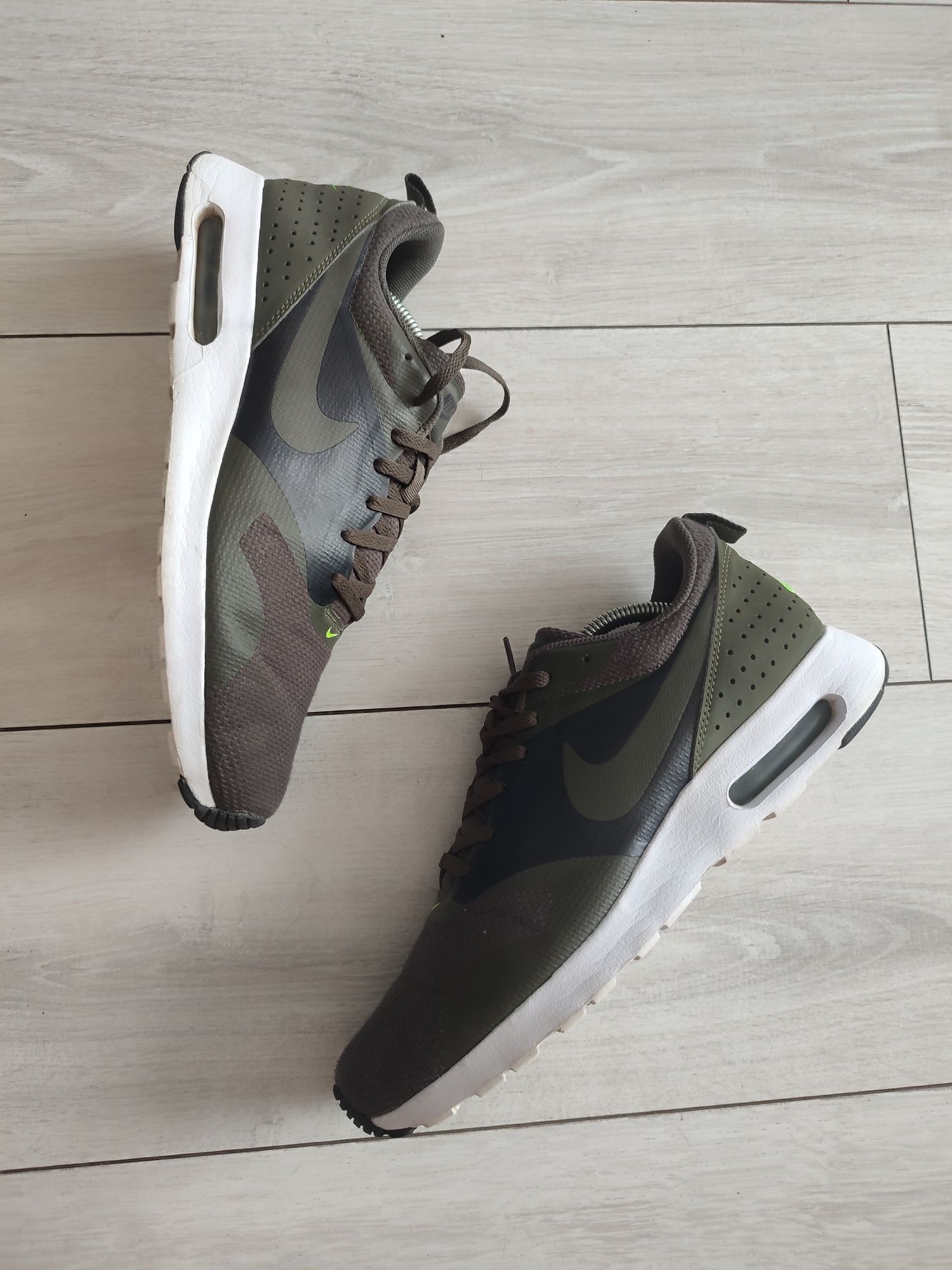 Кросівки Nike Air Max Tavas, кроссовки Nike Air Max Tavas