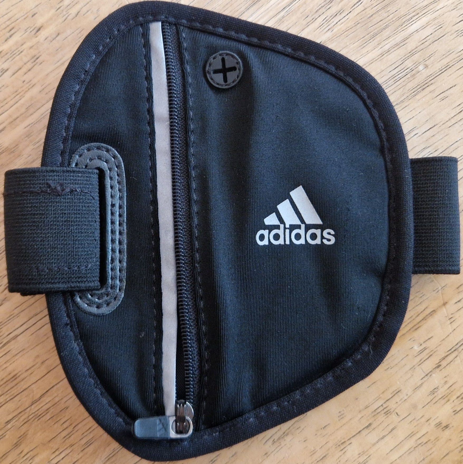 opaska na ramię ADIDAS RUN ARM POCKET G70845