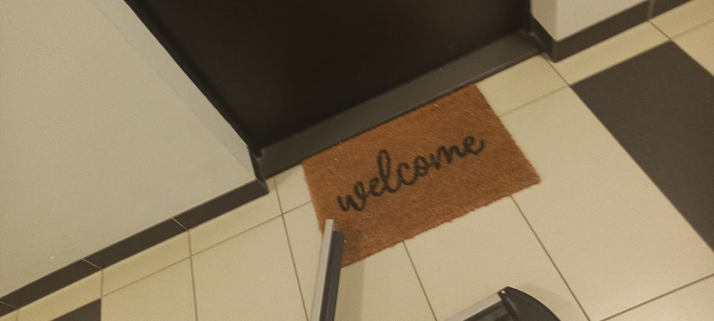 Uchwyt na narty do bagażnika dachowego