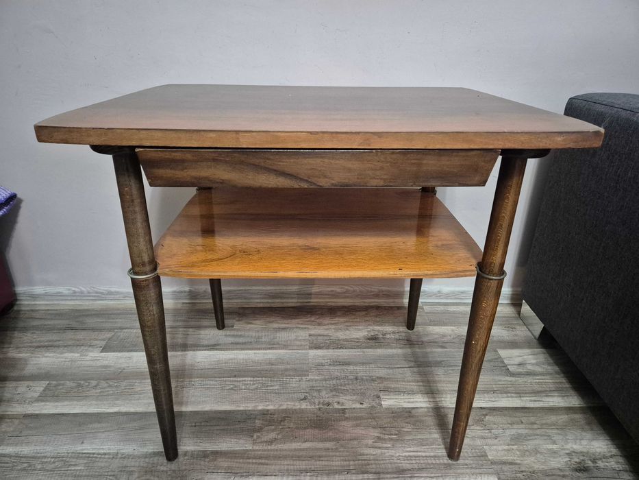 stary kolekcjonerski stolik kawowy stół biurko z PRL drewniany unikat