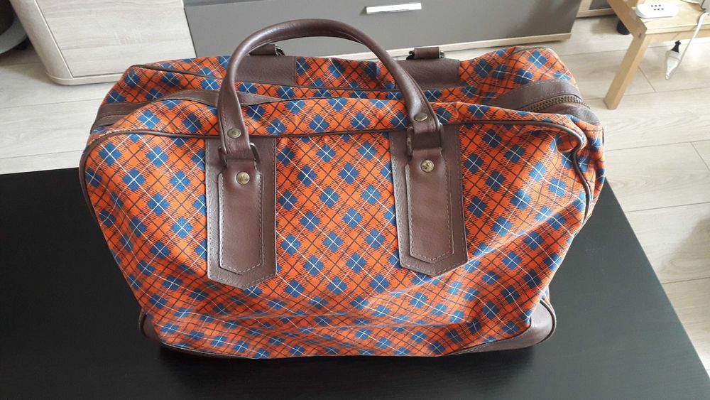 Torba podróżna vintage w kratę z okresu PRL
