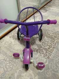 Дитячий велосипед трьохколісний