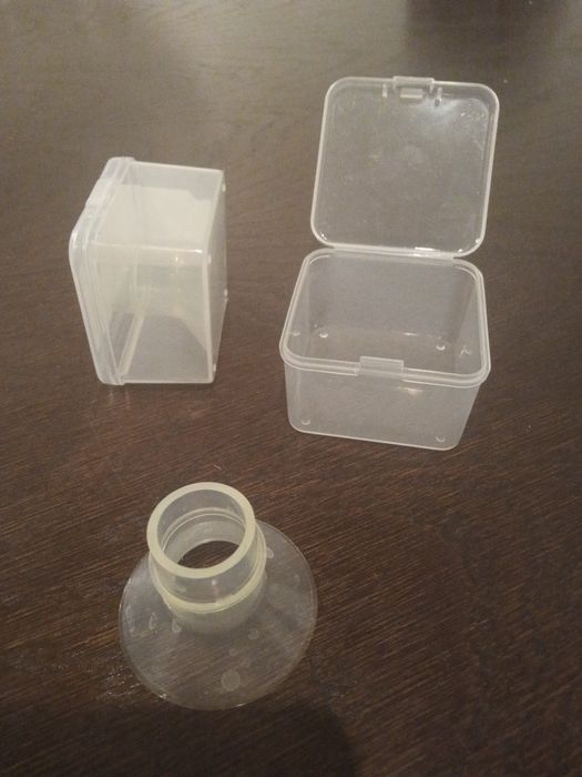Dwa reduktory 19 mm do laktatora
