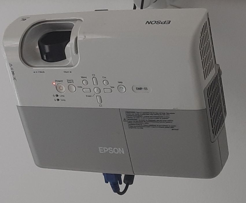 Проектор мультимедійний Epson EMP-S5