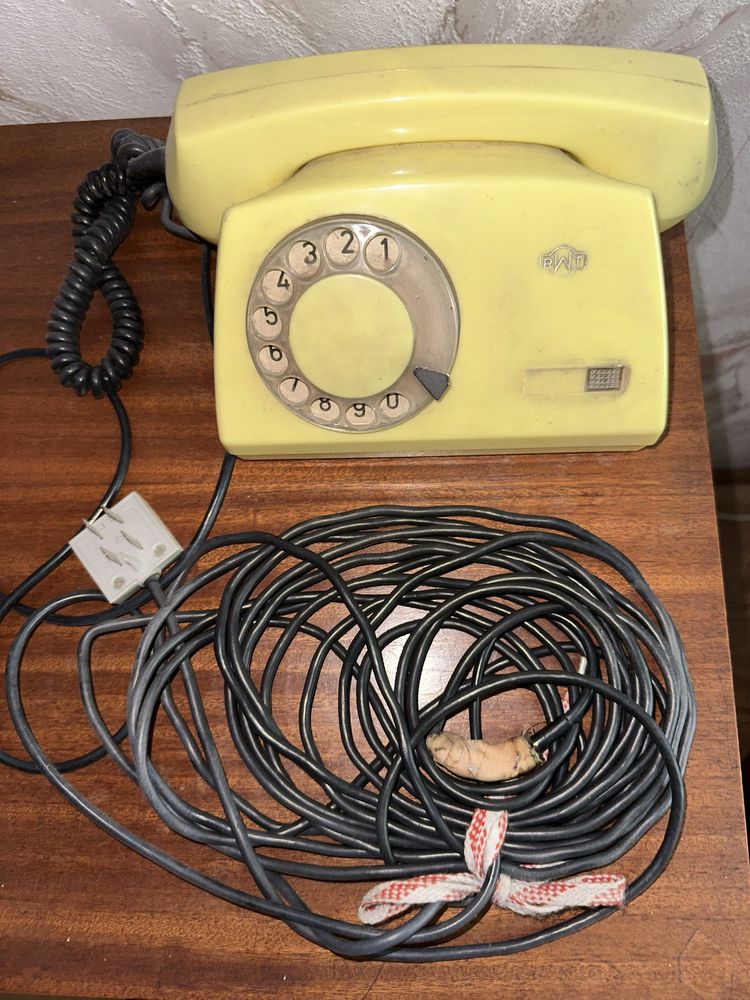 Aparat telefoniczny PRL