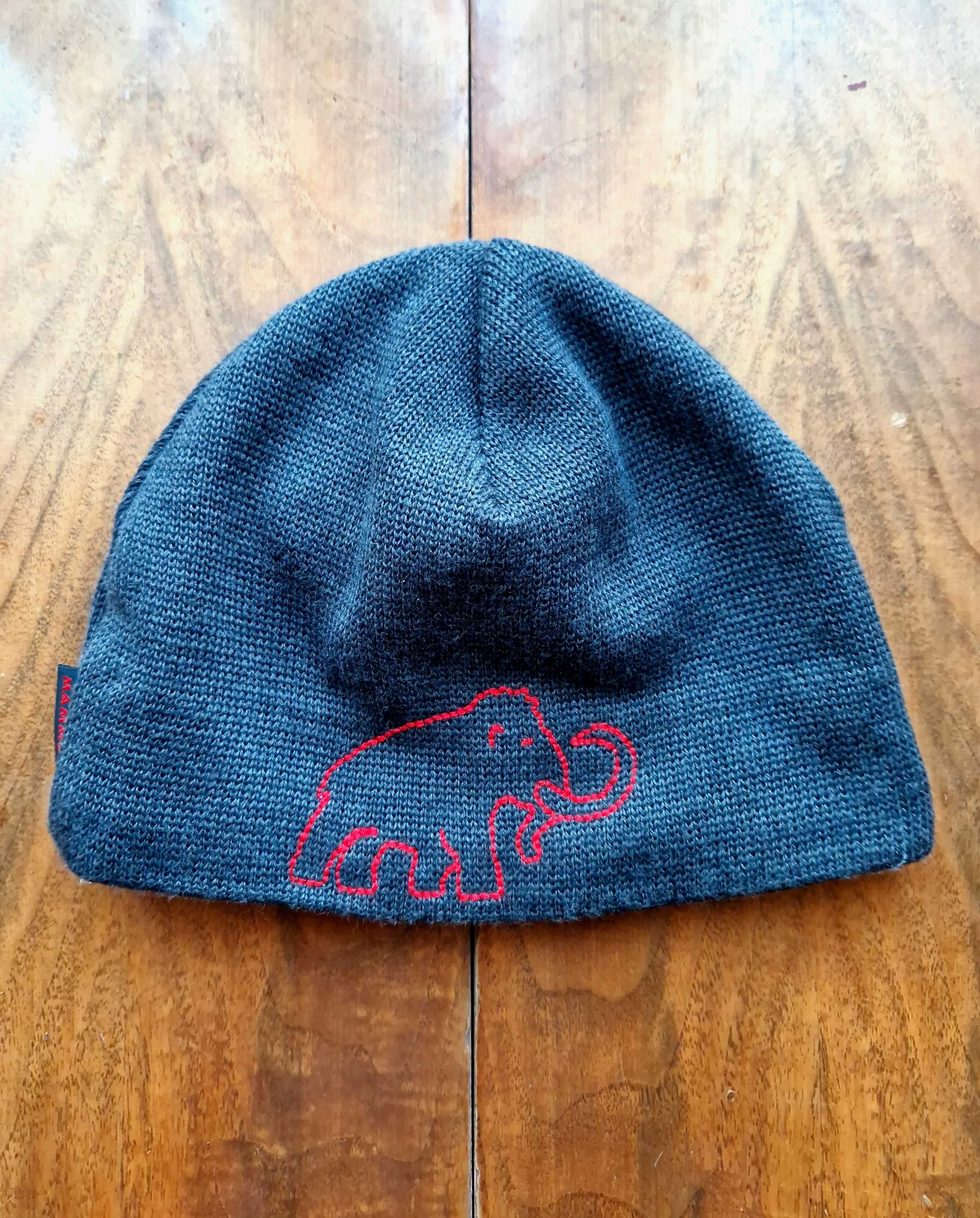 Шапка (Mammut) серая