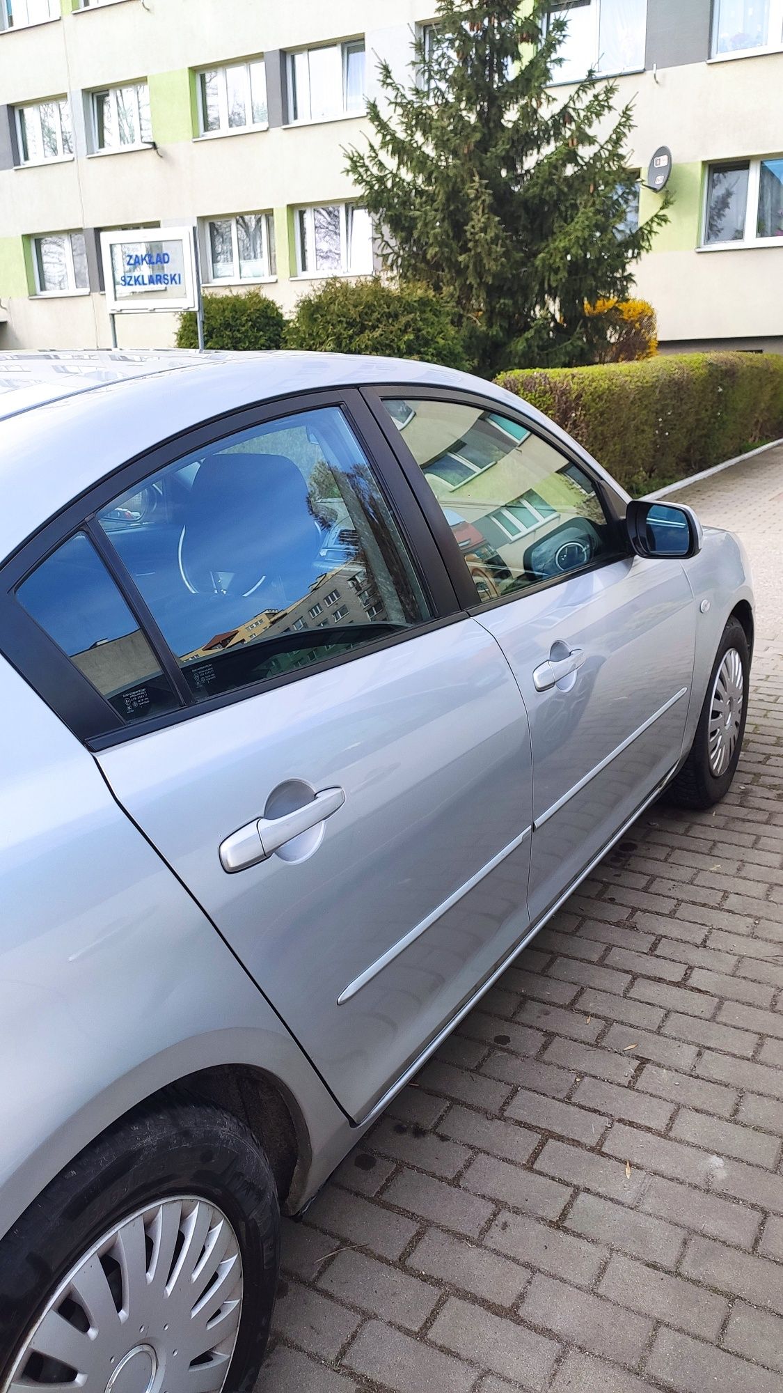 Mazda 3 BK Sedan 1.6L benzyna - mały przebieg