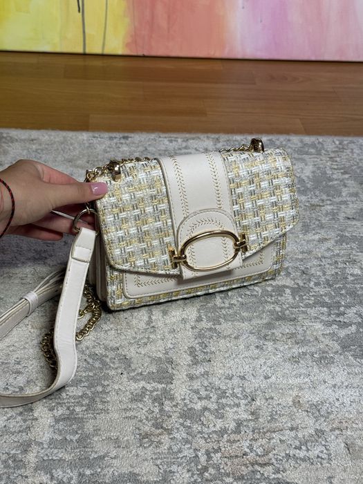 Продам женскую сумку