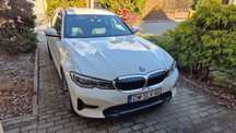 Wynajem BMW 330e XDrive, hybryda plug-in, 300KM