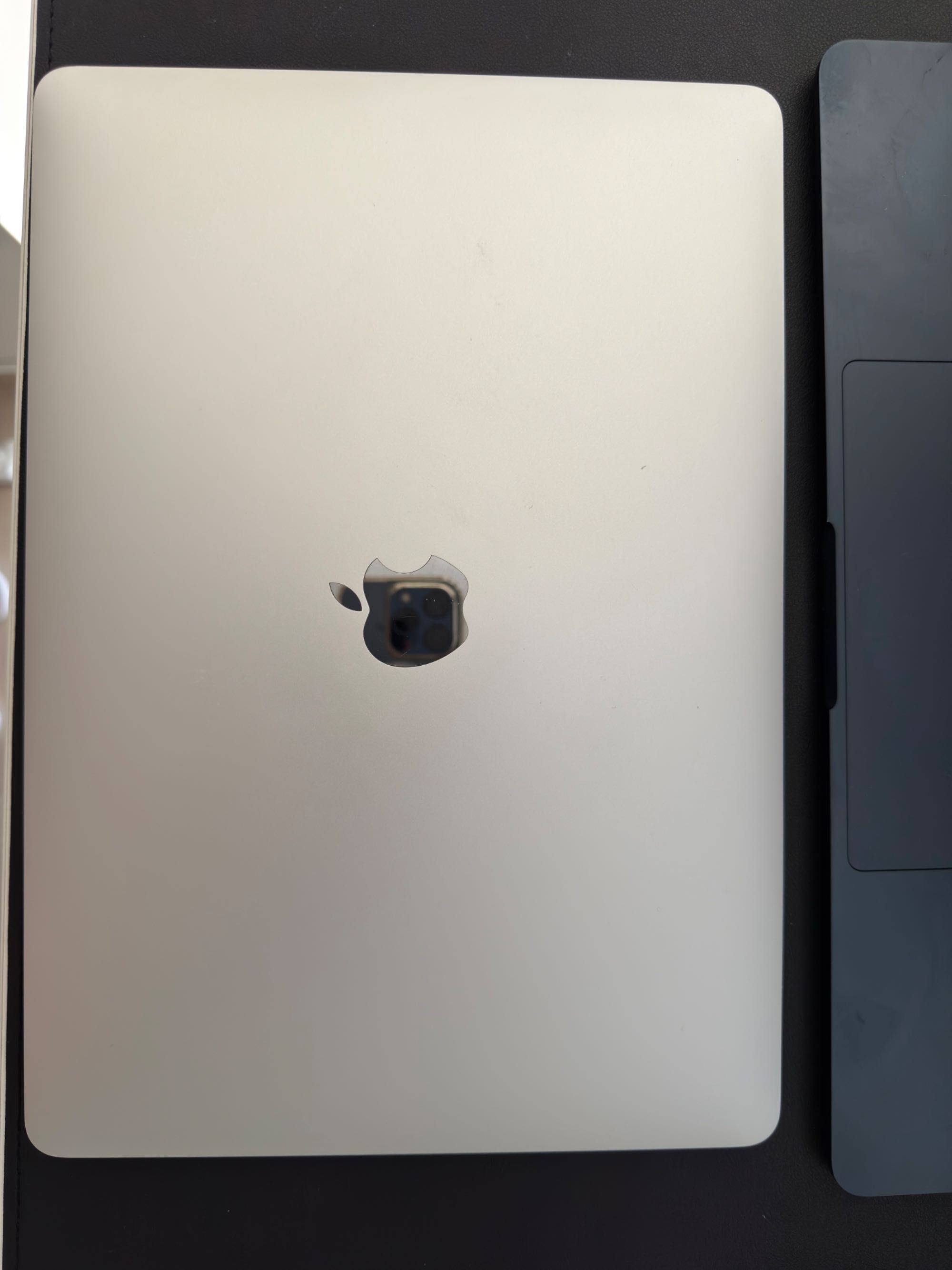 MacBook Pro 13” M1 (2020) – 16GB RAM, 512GB SSD – Excelente estado