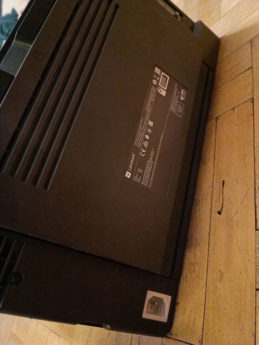 Drukarka kolorowa laserowa bez tonerów