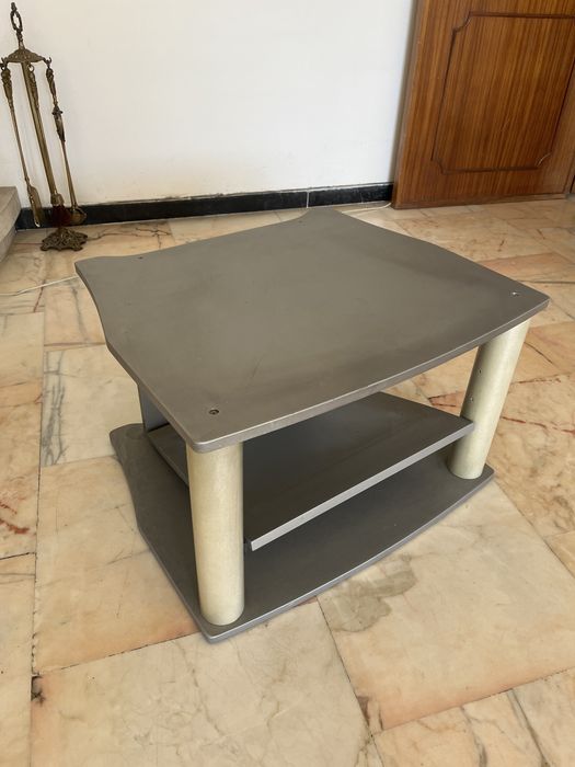 Movel tv cinzento