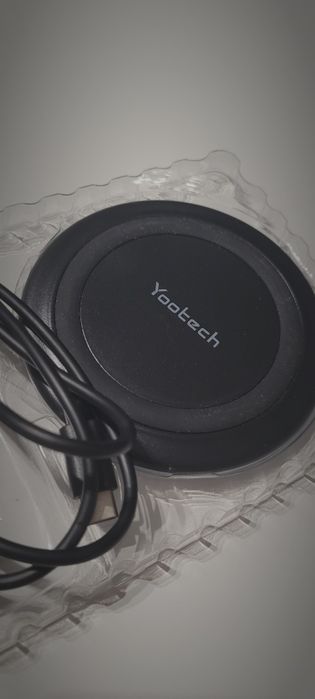 Nowa Ładowarka bezprzewodowa YOOTECH F500 - czarna