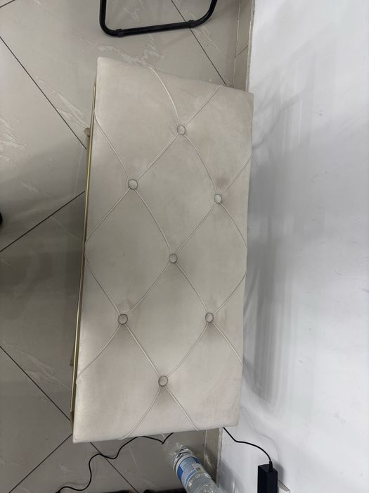 Банкетка для кабінету