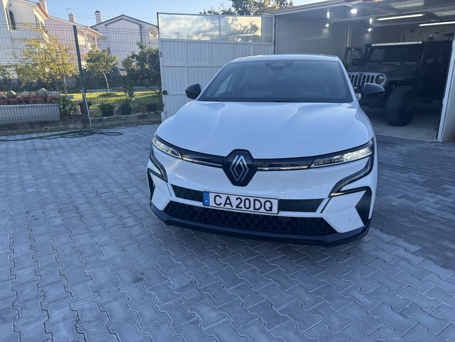 Renault Mégane E-Tech EV60 – 220 cv – Techno  35 mil km
