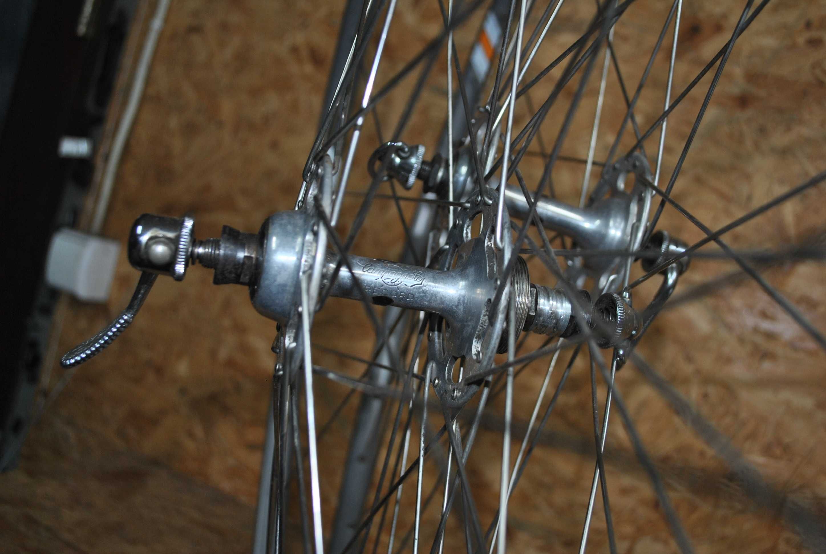 Idealny zestaw kół szosa Campagnolo Record Epsilon Strada G25