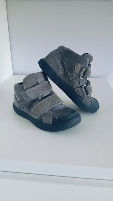 Trzewiki chłopięce firmy Bartek roz. 28