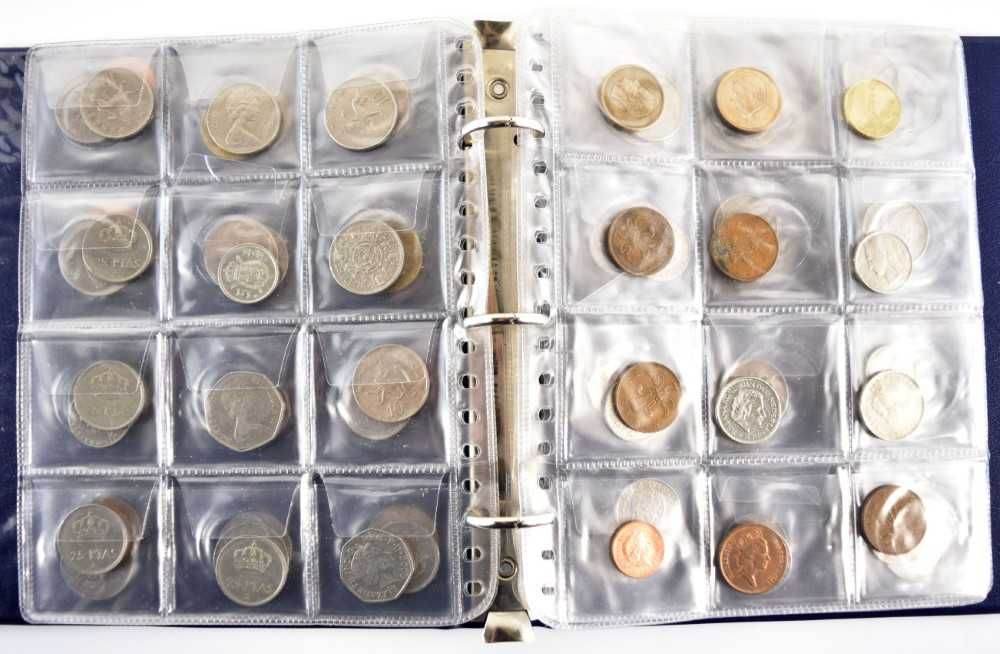 Álbum com 96 moedas