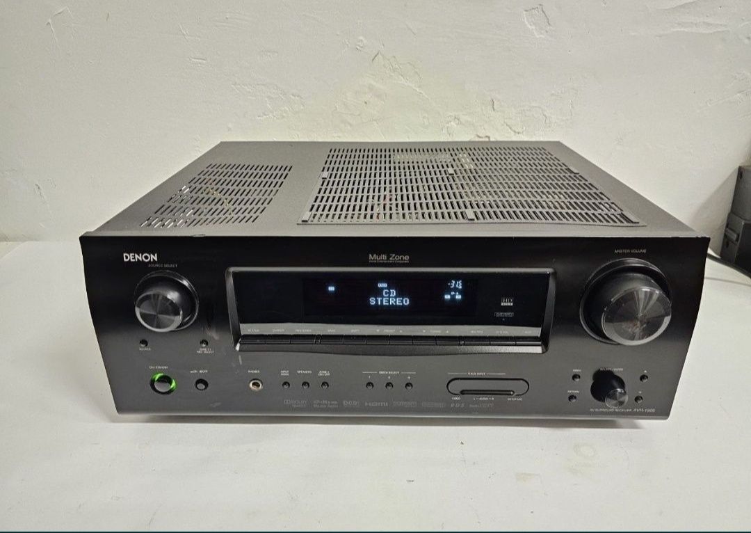 Amplituner Denon AVR-1909, 7 x 120 W.