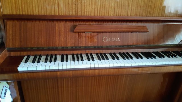 Pianino Calisia.