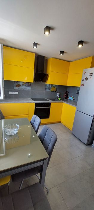 Продам 2-ку в новострое по ул. Сухомлинского