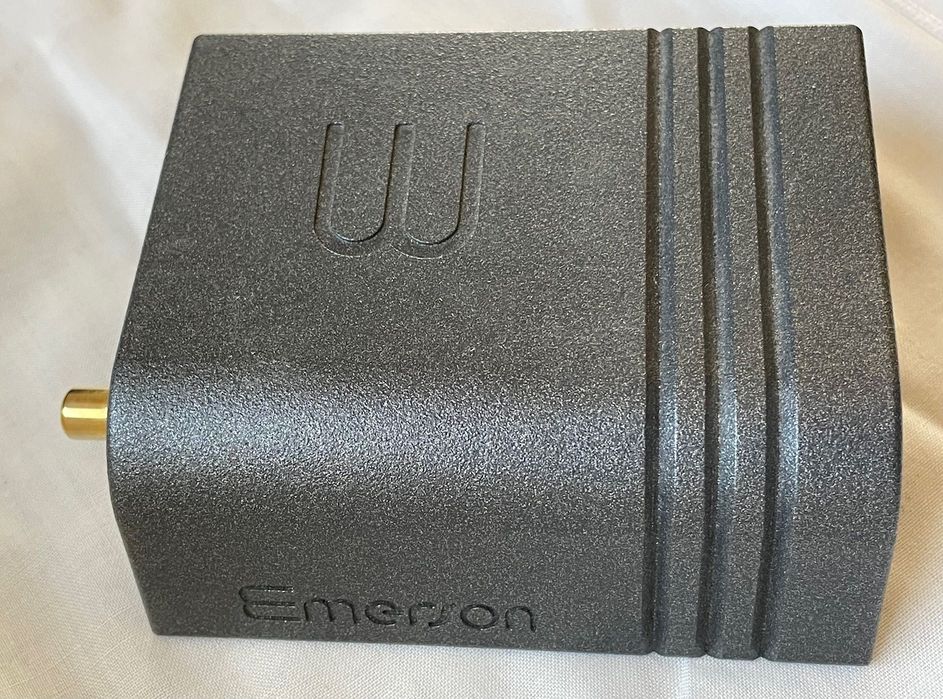 Network Streamer Wattson Audio Emerson Digital e Fonte de alimentação