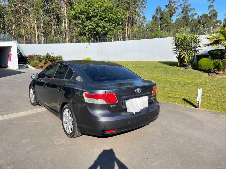 Toyota Avensis 2009