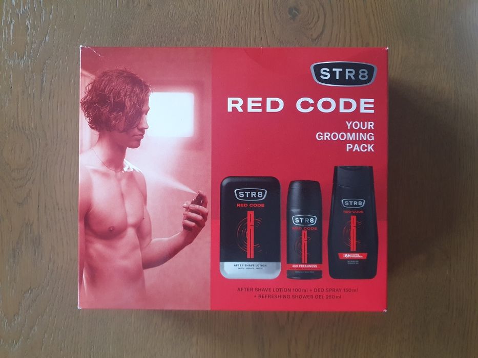 Kosmetyki zestaw Red Code STR 8 dla mężczyzn