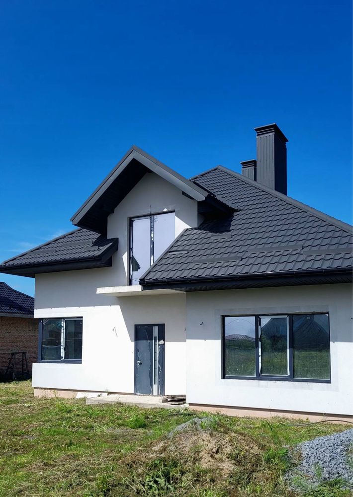 Продаж крутого будинку з ділянкою 10сот,ремонт,всі комунікації.
