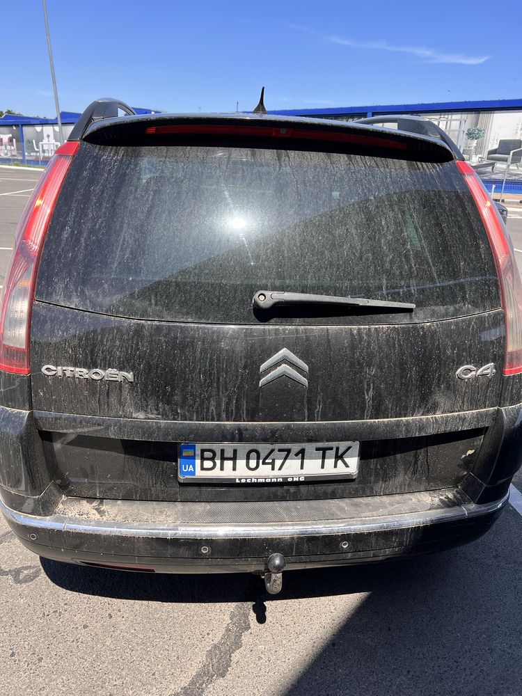 Срочно продам Ситроен Гранд Пикасо C4