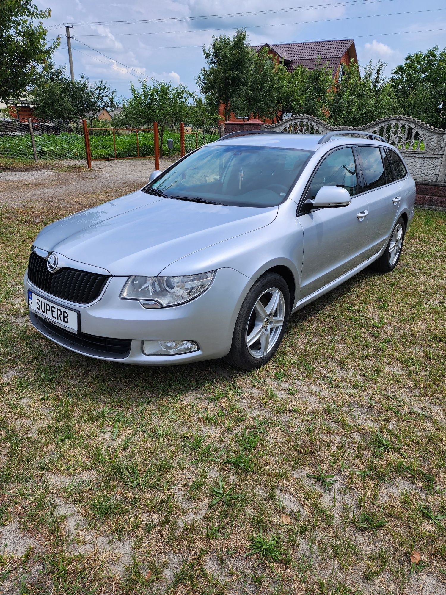 Skoda superb 2 2.0 tdi універсал