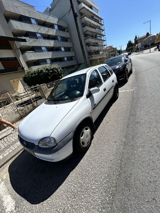 Corsa eco 1.0 12V 99 otimas condiçoes