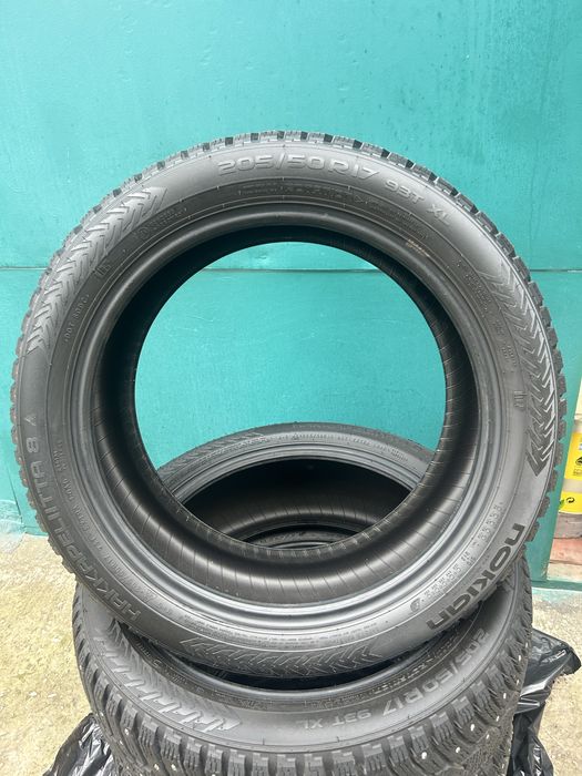 Шини резина 205/50/17 Nokian hakkapelitta 8