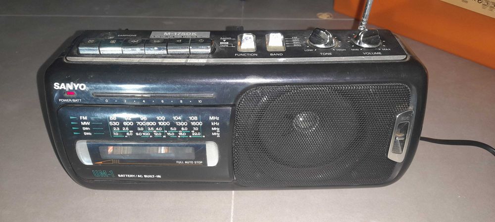 Rádio cassetes Sanyo