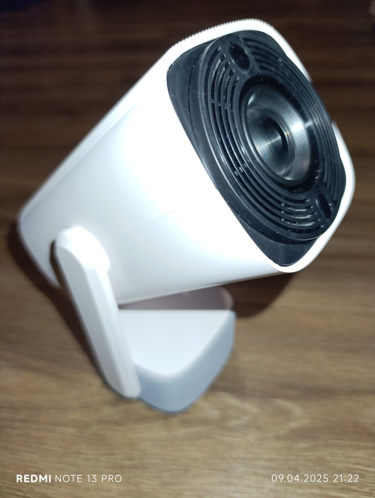Смарт ПРОЕКТОР Salange Projector K2 вбудована батарея!