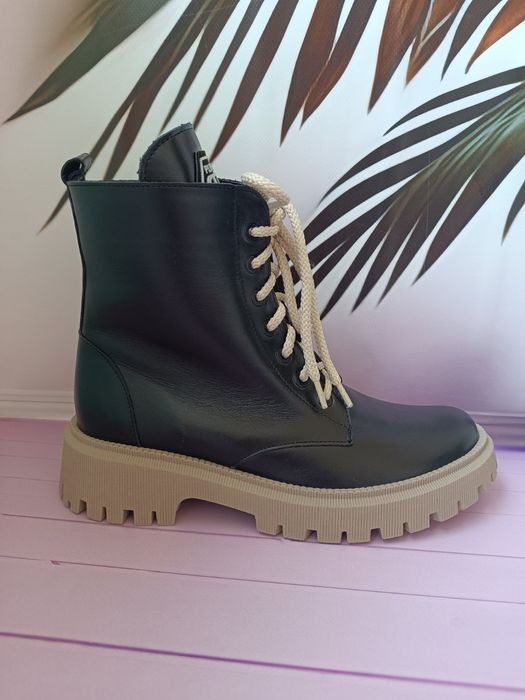 Жіночі шкіряні зимові черевики розміри з 36 по 41