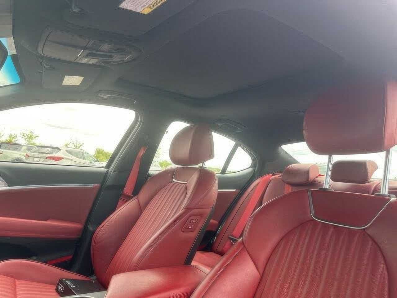 2023 Genesis G70 2.0T