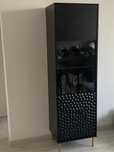 Witryna czarna złote nóżki 185 cm x 55 cm meble glamour