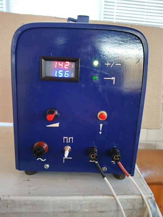 Зарядное устройство для автомобиля 12v