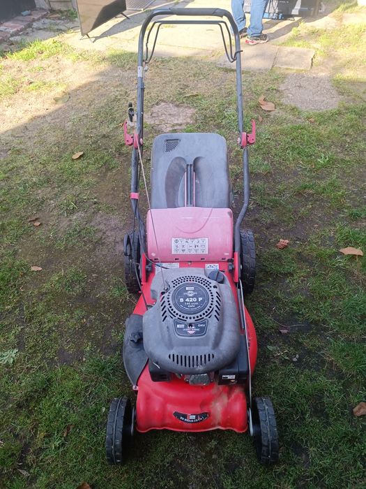 Sprzedam kosiarkę spalinową