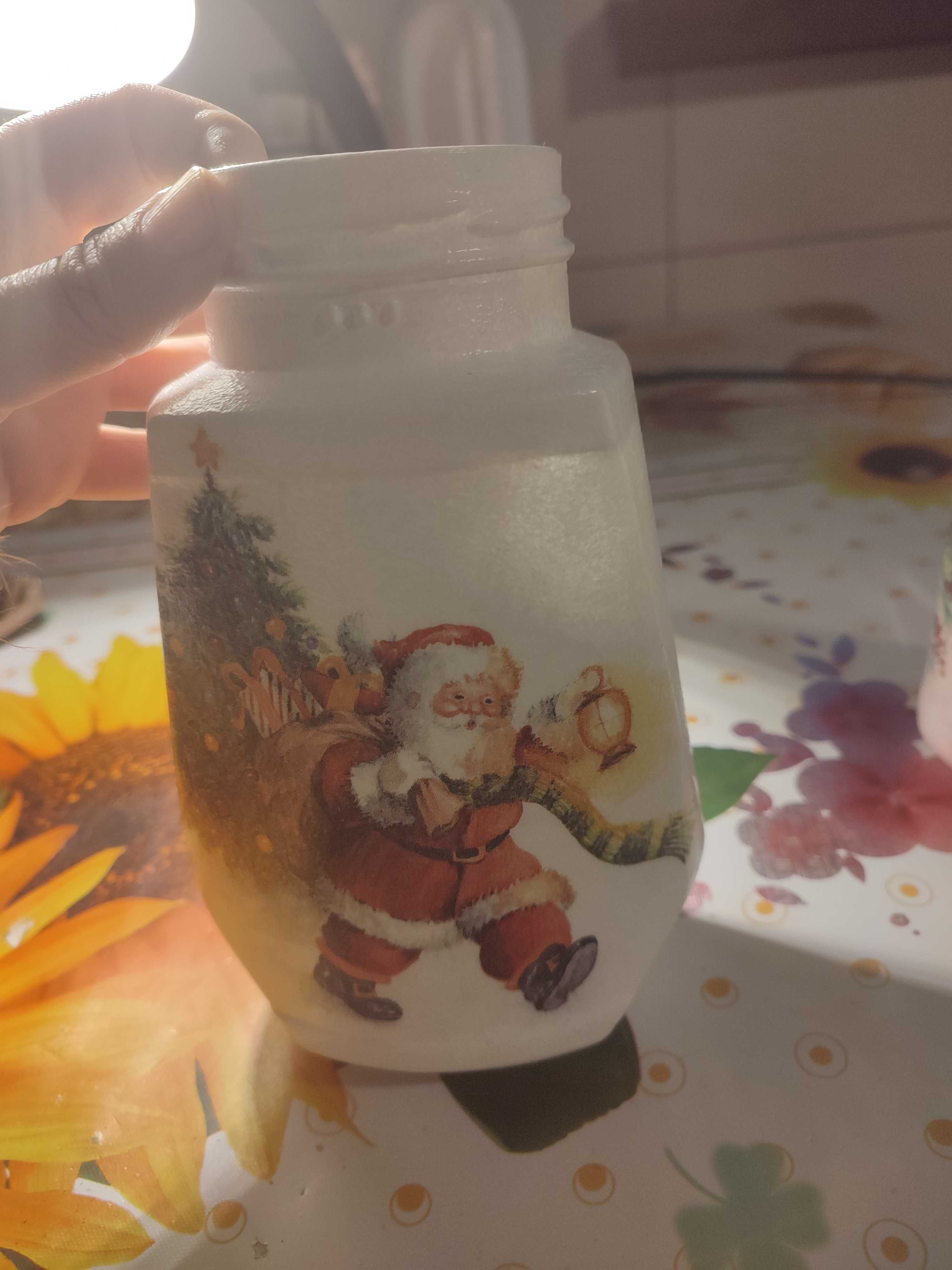 Wazon decoupage, w Mikołaja i renifera