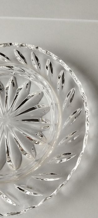 Szklana podstawka pod maselnicę (może być pod świecę)