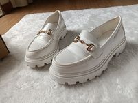 Sapatos mulher brancos/pérola nr39