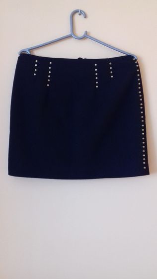 czarna spódnica mini z ćwiekami H&M