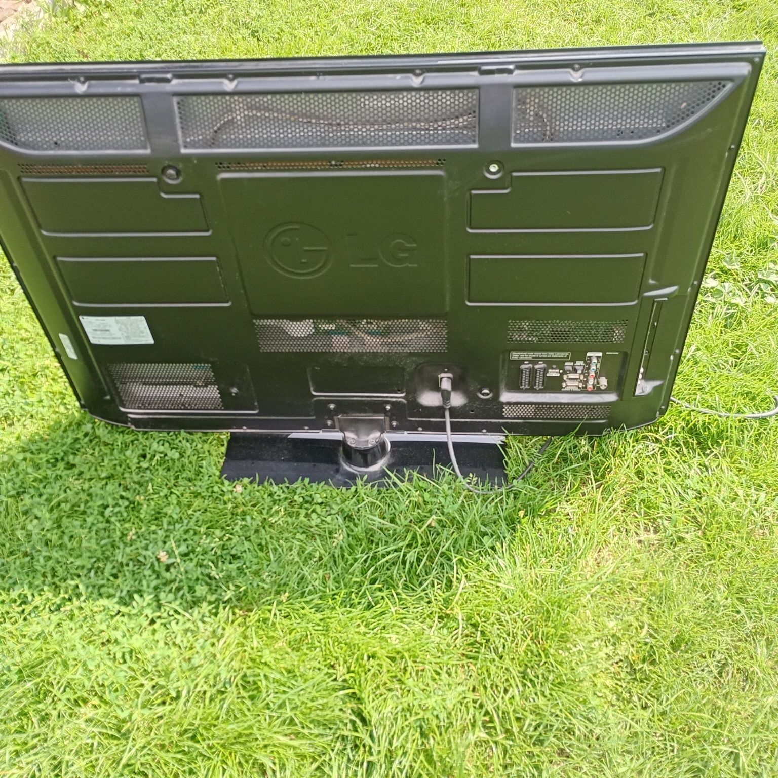 Telewizor LG 42 uszkodzony